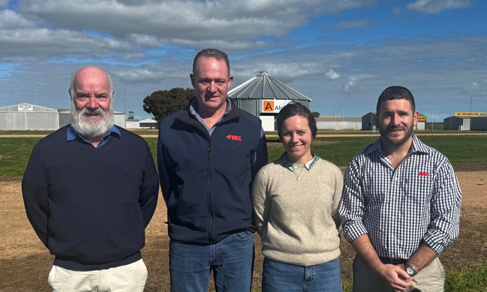FMC’s Jock Neumann and Marcelo Abramchik with Dr Paul Horne and Rebecca Addison from IPM Technologies during FMC’s practical IPM workshop series across South Australia and Victoria.